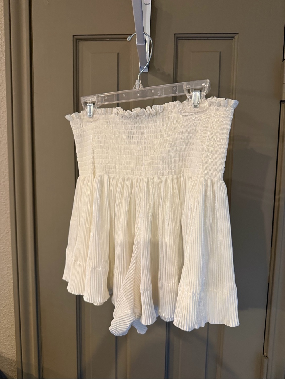 Women’s White Smocked Mini Skirt
